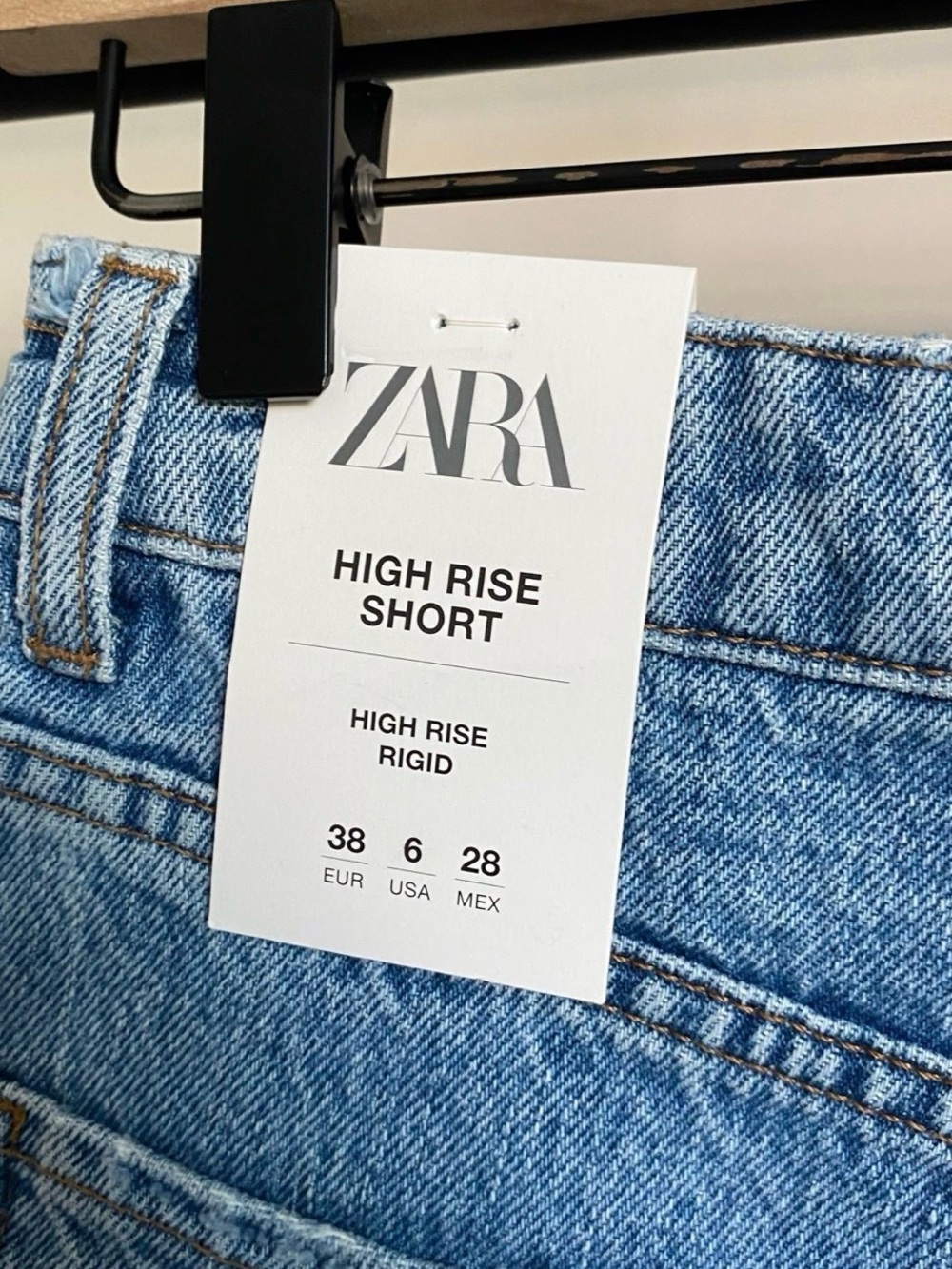 NWT ZARA High Rise Rigid Shorts - Picture 4 of 4